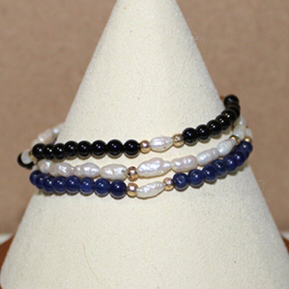 Three 14K Gemstone Bracelets (Onyx, Seed Pearls, Lapis, and Gold Beads) - Picture 2 of 11
